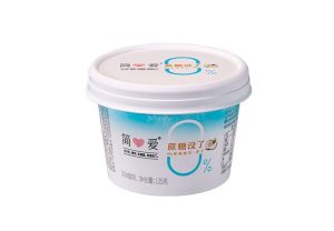 Cốc đựng sữa chua IML 140g có thìa dưới nắp